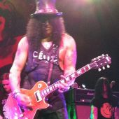 Concert solo 2013 0708_boston slash (11)